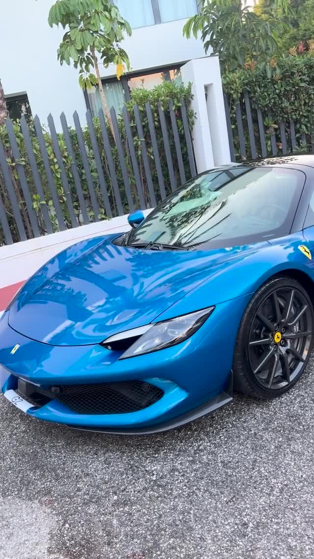 Ferrari exterior detailing and paintwork